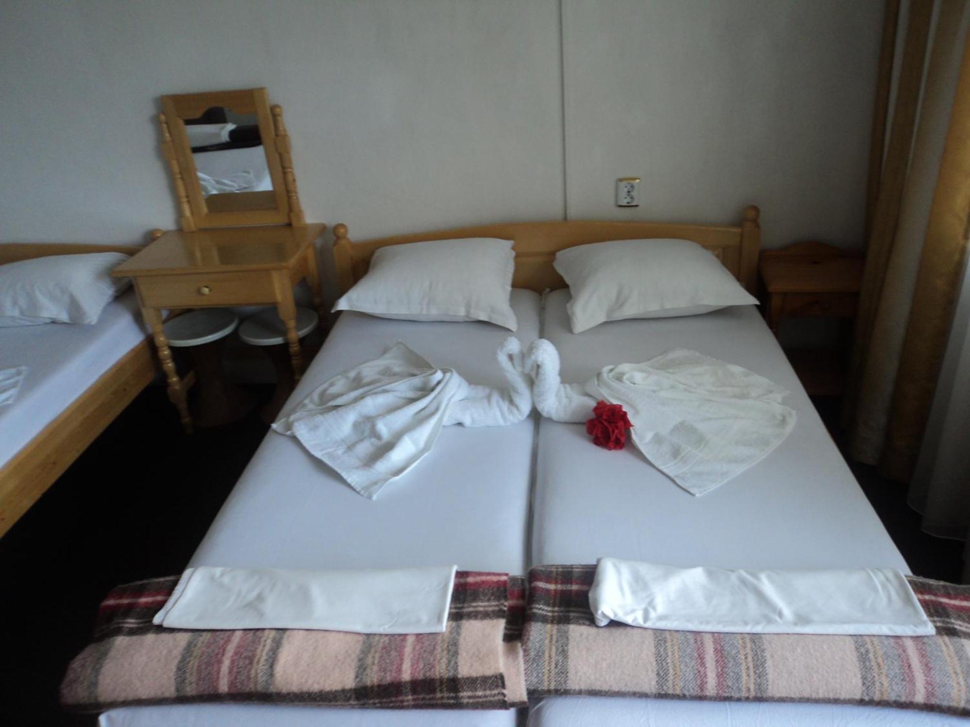 Guest House Drazhev 奥布佐尔 外观 照片