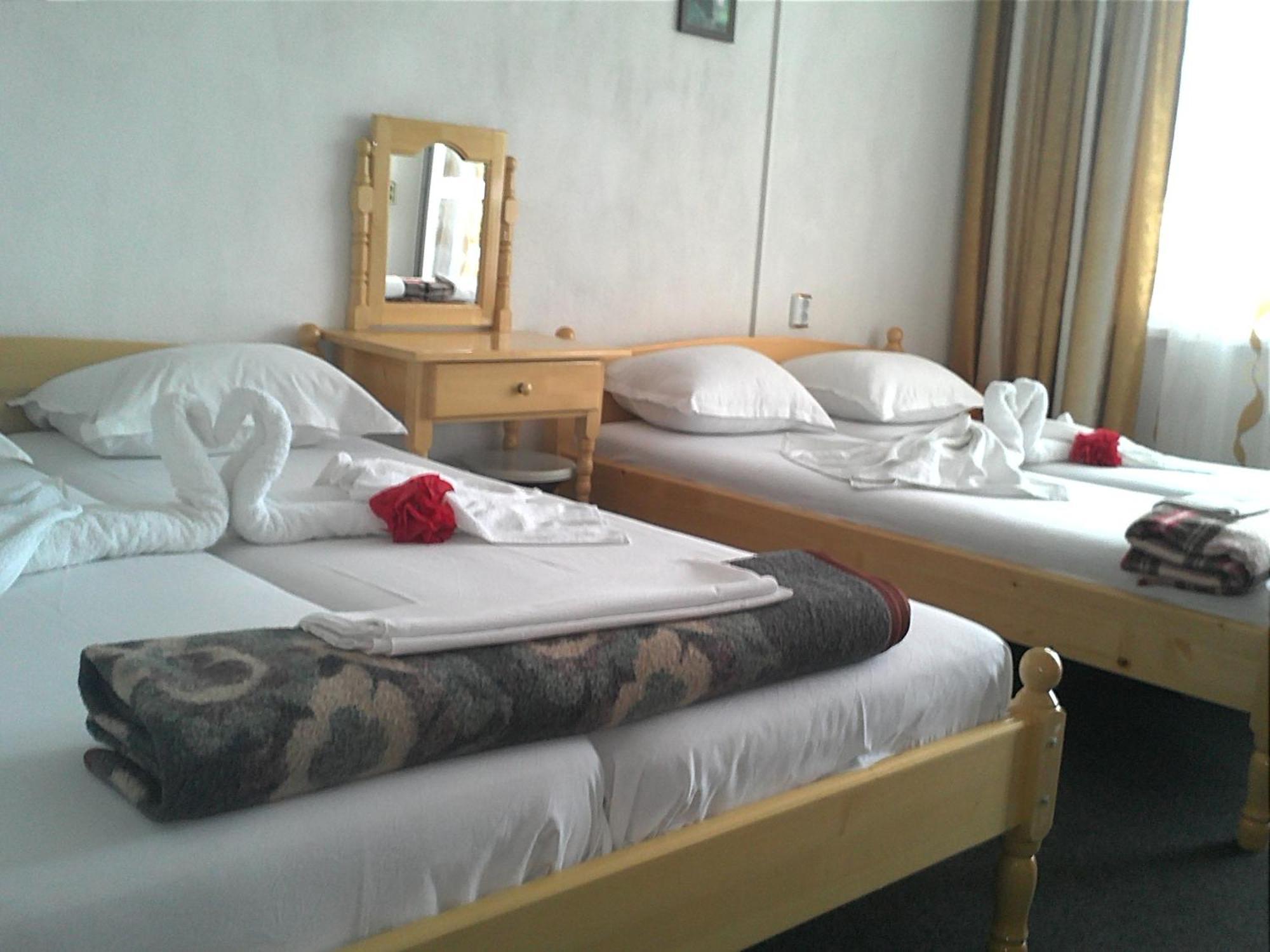 Guest House Drazhev 奥布佐尔 外观 照片