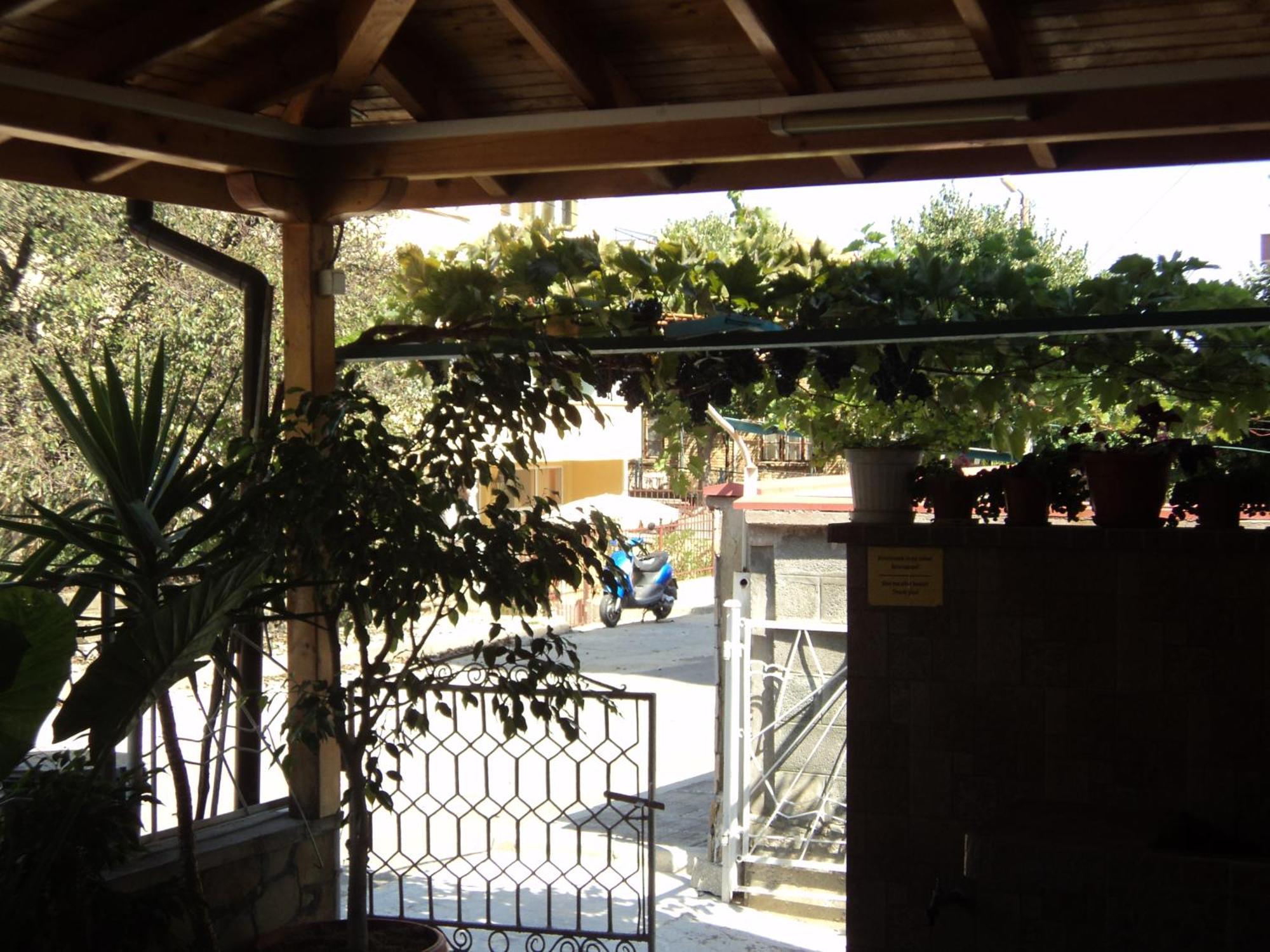 Guest House Drazhev 奥布佐尔 外观 照片