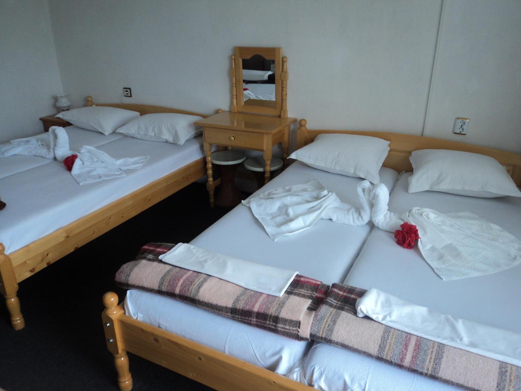 Guest House Drazhev 奥布佐尔 外观 照片