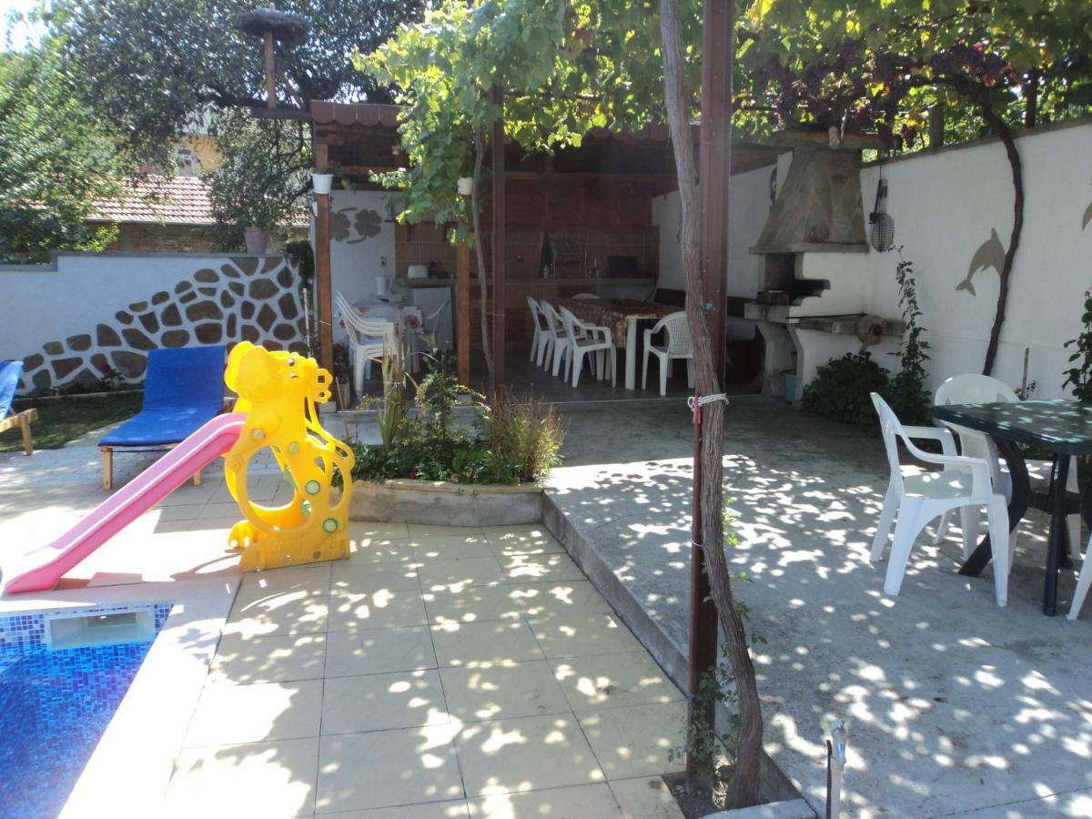 Guest House Drazhev 奥布佐尔 外观 照片